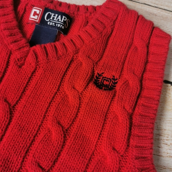 Chaps Cable Knit Sweater Vest - Picture 3 of 5